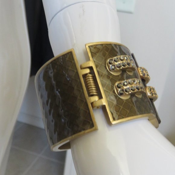 Lia Sophia bangle bracelet runway collection - Picture 2 of 7